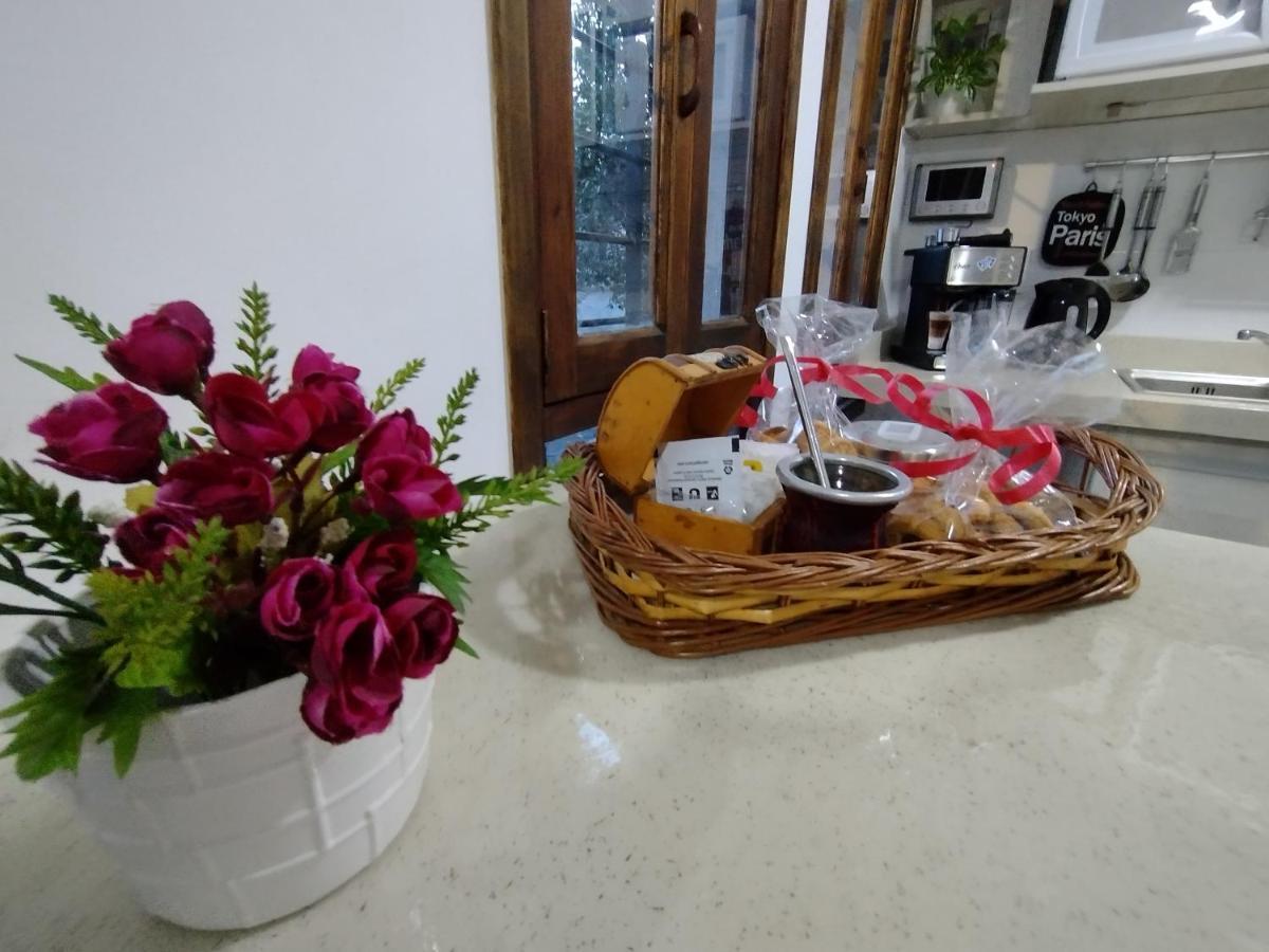 Aparts Temporarios Urquiza Buenos Aires Bagian luar foto